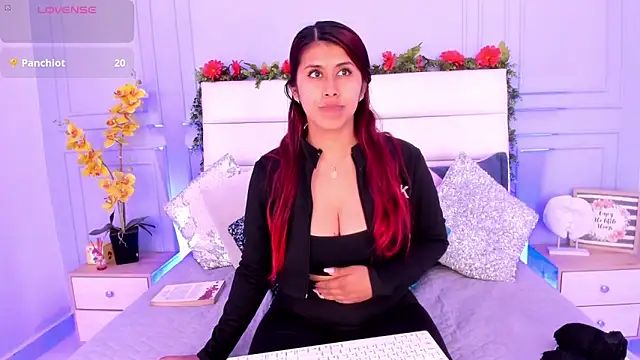 Karlagonzales  online show from 15, 3, 2025