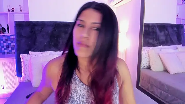 Snapshot of Karlagonzales_ chatting on 15, 7, 2026 Karlagonzales online show from 15, 7, 2026