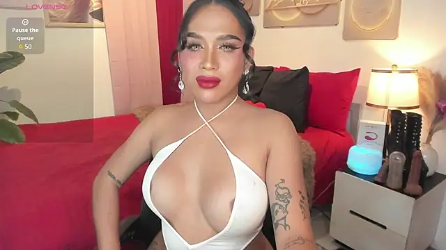 Snapshot of ClassyEllice chatting on 12, 5, 2026 ClassyEllice online show from 12, 5, 2026
