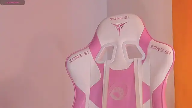 SueNiceeeee online show from 8, 10, 2025