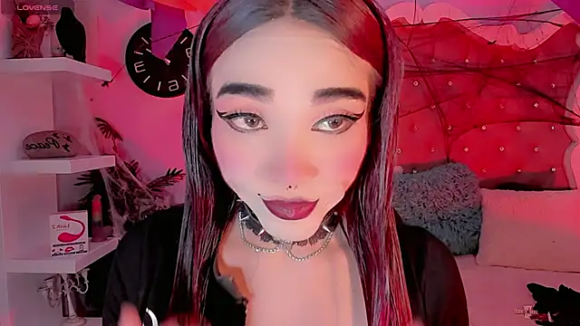 LeyXandrabraz online show from 29, 10, 2025