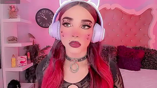 LeyXandrabraz online show from 9, 10, 2025