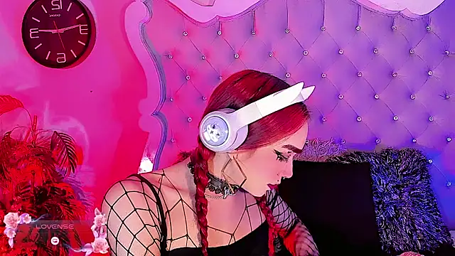 LeyXandrabraz online show from 10, 5, 2026