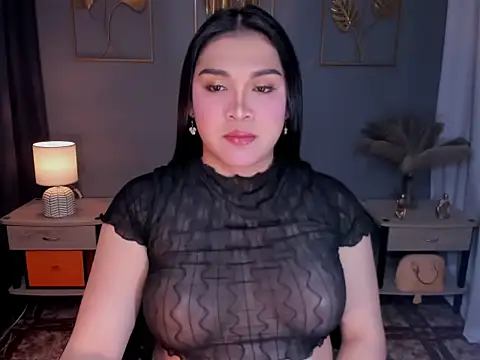 MaxeneCullens online show from 12, 9, 2025