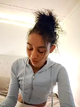 Leaberry online show from 29, 11, 2025