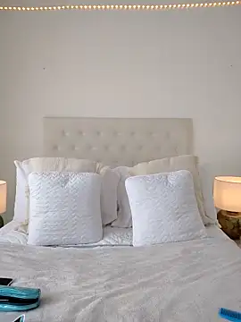 Leaberry online show from 22, 9, 2025