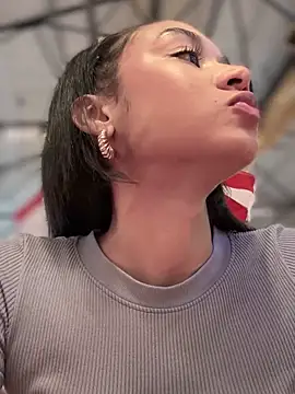 Leaberry online show from 15, 1, 2025