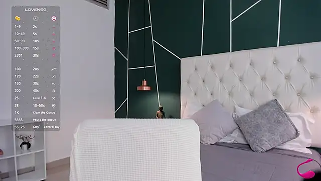 Veronicalanx1 online show from 4, 10, 2025