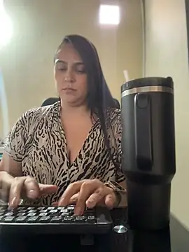 Snapshot of kendall_52 chatting on 26, 6, 2026 kendall 52 online show from 26, 6, 2026