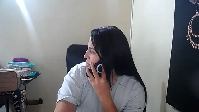 Snapshot of kendall_52 chatting on 27, 2, 2025 kendall 52 online show from 27, 2, 2025