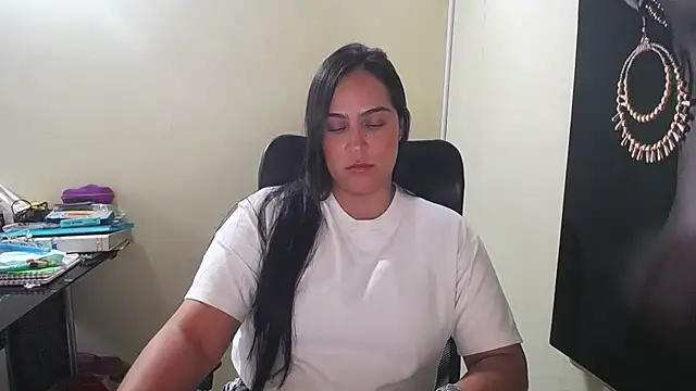 kendall 52 online show from 3, 3, 2026