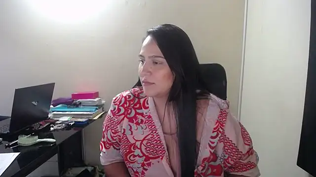 Snapshot of kendall_52 chatting on 11, 9, 2025 kendall 52 online show from 11, 9, 2025