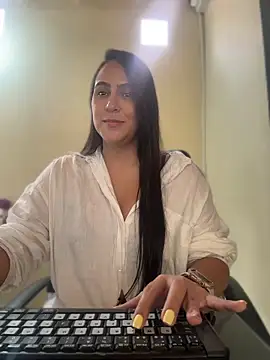 Snapshot of kendall_52 chatting on 26, 5, 2026 kendall 52 online show from 26, 5, 2026