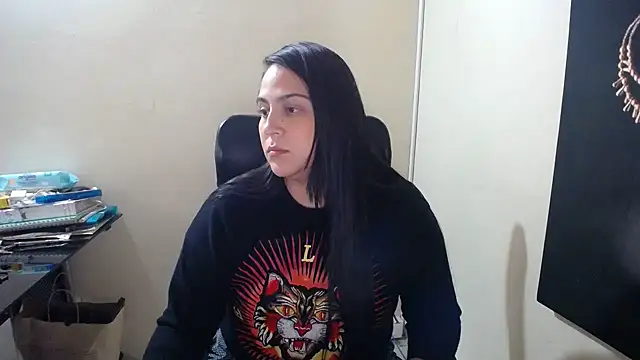 Snapshot of kendall_52 chatting on 13, 2, 2025 kendall 52 online show from 13, 2, 2025