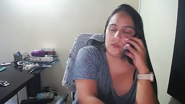 Snapshot of kendall_52 chatting on 29, 11, 2025 kendall 52 online show from 29, 11, 2025