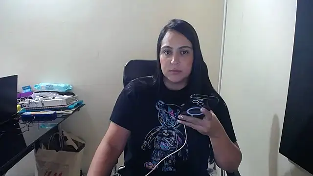 Snapshot of kendall_52 chatting on 18, 2, 2025 kendall 52 online show from 18, 2, 2025