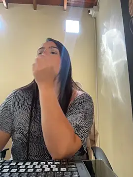 kendall 52 online show from 25, 3, 2026