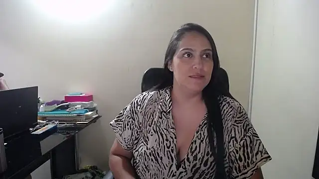 Snapshot of kendall_52 chatting on 16, 9, 2025 kendall 52 online show from 16, 9, 2025