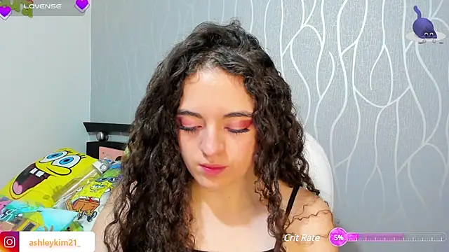 AshleyKim  online show from 15, 2, 2025