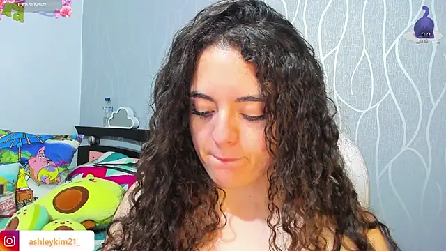 AshleyKim  online show from 18, 9, 2025