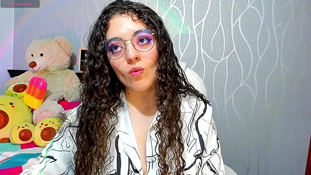 AshleyKim  online show from 16, 12, 2024