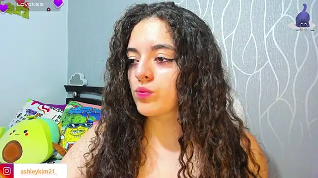 AshleyKim  online show from 18, 11, 2025