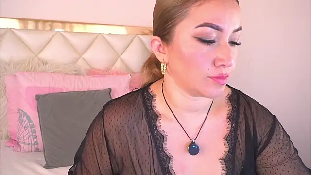 Snapshot of KendalEvanz chatting on 14, 2, 2026 KendalEvanz online show from 14, 2, 2026