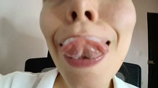 lisbet21x online show from 28, 9, 2025