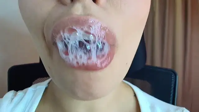 lisbet21x online show from 13, 4, 2026