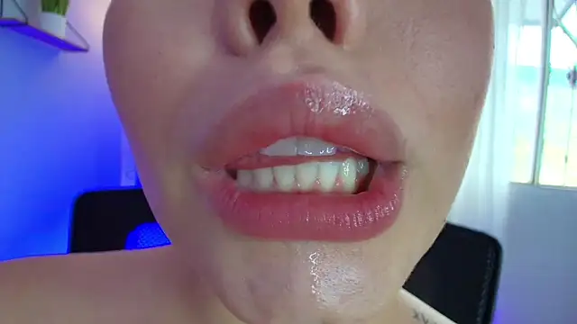 lisbet21x online show from 12, 2, 2025