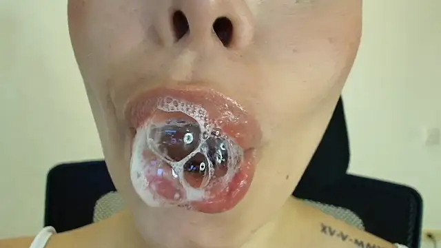 lisbet21x online show from 29, 11, 2025