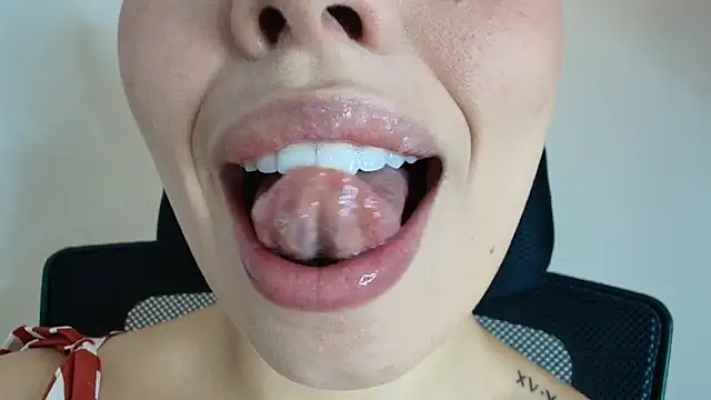 lisbet21x online show from 15, 11, 2025