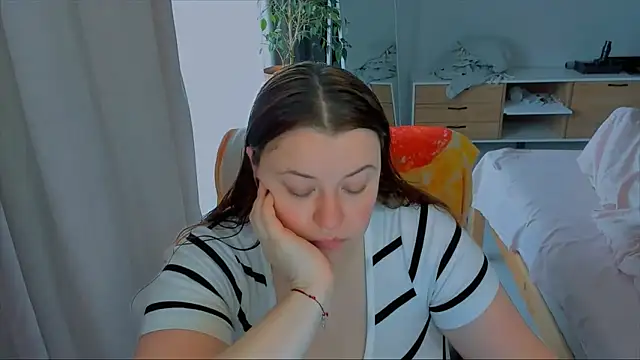 PolinaSalvatore online show from 19, 10, 2025