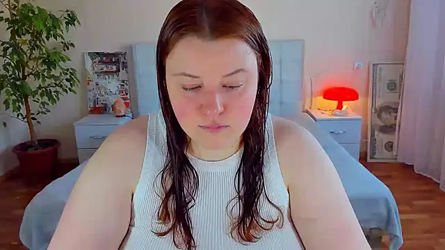 PolinaSalvatore online show from 5, 5, 2026