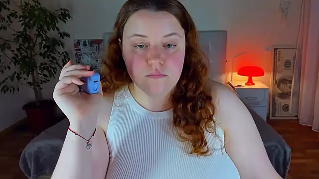 Snapshot of PolinaSalvatore chatting on 19, 7, 2026 PolinaSalvatore online show from 19, 7, 2026