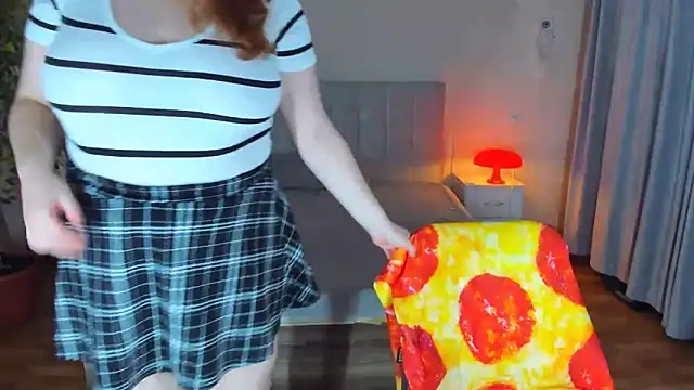 PolinaSalvatore online show from 14, 9, 2025