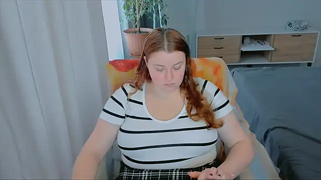 PolinaSalvatore online show from 12, 10, 2025