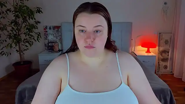 Snapshot of PolinaSalvatore chatting on 19, 6, 2026 PolinaSalvatore online show from 19, 6, 2026