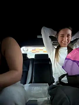 EvaCatt online show from 25, 9, 2025