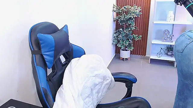 Kenya--Buhle online show from 10, 9, 2025