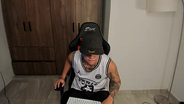 Jake simons online show from 24, 10, 2025