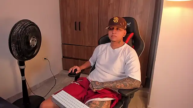 Jake simons online show from 4, 3, 2026