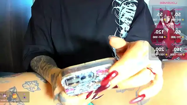 girl tatto13 online show from 1, 7, 2026
