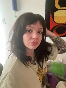 SweetMaisie online show from 6, 3, 2026