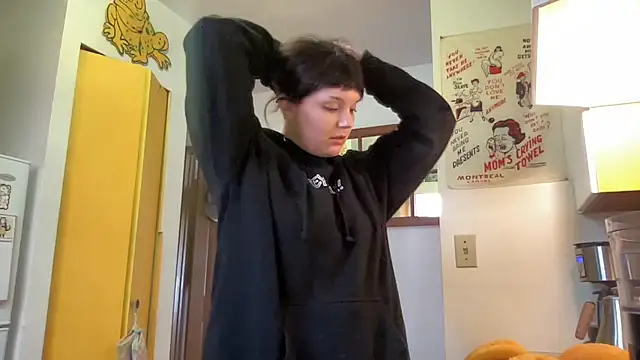 SweetMaisie online show from 27, 10, 2025