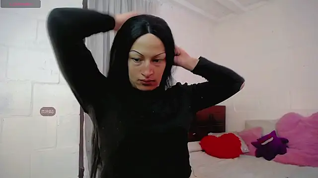 Summer XO online show from 2, 11, 2025