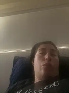 andreaisis2 online show from 8, 3, 2025