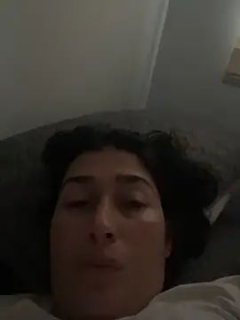 andreaisis2 online show from 4, 4, 2026