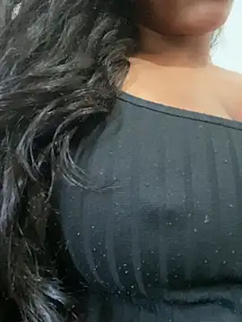 Snapshot of bea3liz chatting on 19, 12, 2024 bea3liz online show from 19, 12, 2024