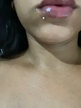 Snapshot of bea3liz chatting on 25, 1, 2025 bea3liz online show from 25, 1, 2025